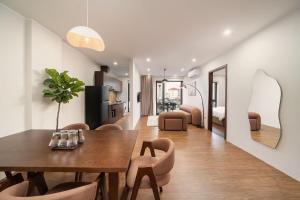 Sunset View 2 Bedrooms Apartment