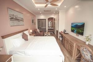 Samson Soleil Hotel