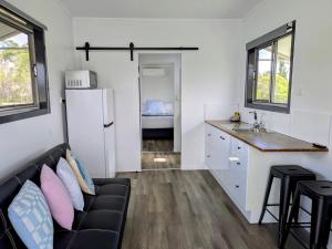 Trinity Islands Holiday Park - Cabin Accommodation
