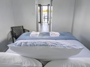 Trinity Islands Holiday Park - Cabin Accommodation
