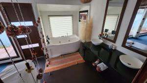 Samca Titicaca Lodge Puno Peru