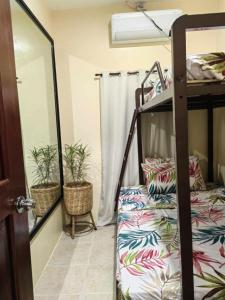 Jakes Coron Lodging Home