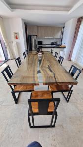 Steberg 6, Villa with sea view in Meanam