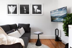 Designer Studio in Grand Manor 20 min From Sydney