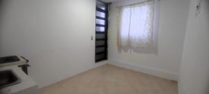 Habitación con baño privado