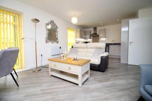 Cohost Partners Cozy Retreat Near Cardiff Bay