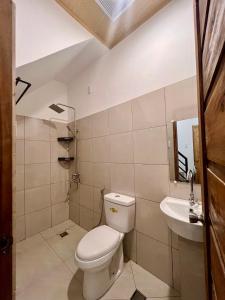 Cozy Family Studio - Ronaldos Inn Twinex Suite