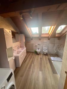 Appartamento con 3 Camere da Letto