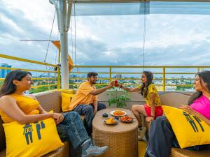 The Hosteller Bangalore, Brigade Road