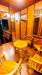 Forrest Cafe & Wisata Berkuda
