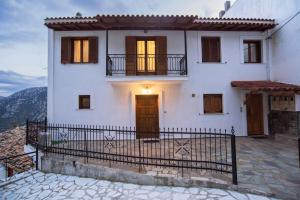 Delphi View - 3 Bedrooms apartment, fully equipped