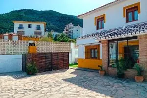 Casa Patio de Los Naranjos Piscina privada - Espino