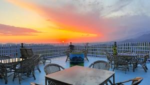 The Himaal, Bir - Luxury Boutique Homestay