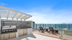 Soul Surfers Paradise - Hosted by Gold Coast Luxury Resorts