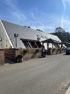 5 the green,lilliardsedge holiday park