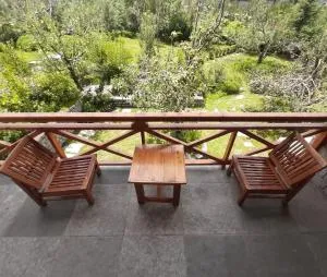 Manali House - Duff Dunbar