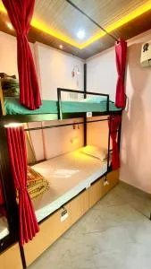 The Backpackstack Hostels and Cafe - Ujjain