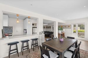 Janacwal - Adventure on the Surf Coast