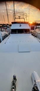 Bateaux BATEAU STANDING A QUAI tout confort : photos des chambres