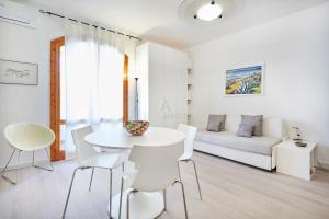 Tokyo Apartment - Comfort moderno a due passi dalle attrazioni del Garda