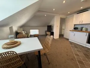 St Leonards Hideaway - Ideal Hastings Stay - 圣伦纳兹