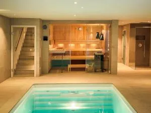 Dreamapartment La Vigna "White Suite" mit eigenem Indoorpool, Sauna & Grillhütte - Базель