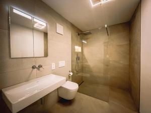 Dreamapartment La Vigna "White Suite" mit eigenem Indoorpool, Sauna & Grillhütte