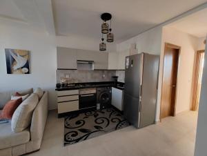 2 Bedroom, Peaceful Secluded warm apartment haven