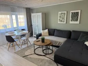 Avar ja valgusküllane pesa - Vardi