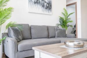 Feel the Luxury in this 1 Bedroom in East 40 Tower