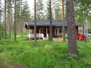 Cozy Cottage in Kerimaa