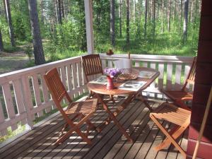 Cozy Cottage in Kerimaa