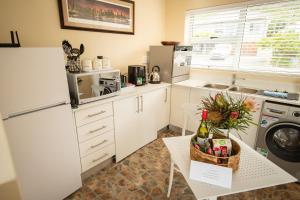 Hillside Hideaways - With Pool