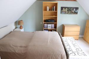 Villas Kermenhir, a charming 18th century Breton farmhouse : Villa