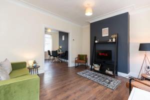 Contractor-Friendly 2 Bed House Fast WiFi & Free Parking central Redcar