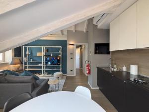 Rodolfo Valentino Loft