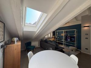 Rodolfo Valentino Loft