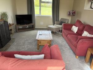 Little Harries Cottage - surrounded by open fields