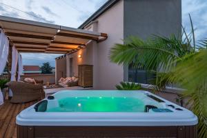 RoofTop SeaLaVie, Viareggio Jacuzzi e terrazza privata