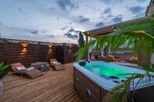 RoofTop SeaLaVie, Viareggio Jacuzzi e terrazza privata