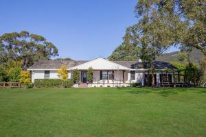 La Roseraie - Elegant Hunter Valley Vines Homestead
