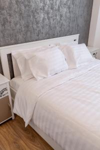 Downtown Loft Apartment with Jacuzzi&Terrace