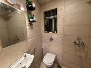 Ivy Splendour Dice Private Studio, Oshiwara Mumbai