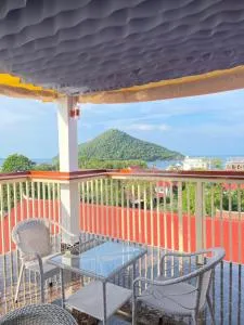 Ripples Guesthouse and Sky Bar - 高龙撒冷岛