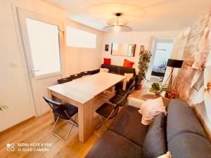 Appartements SPACIEUX Appart Jacuzzi Terrasse Parking 10min port d-Honfleur Plage : photos des chambres