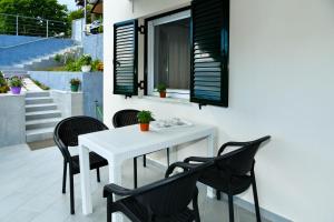 Green View Apartment