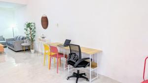 Homey Guesthouse Sukomanunggal Syariah