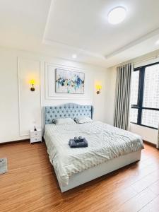 Victory Homestay Times City