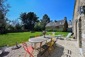Maisons de vacances Longere Kerinis - Maison avec grand jardin : photos des chambres