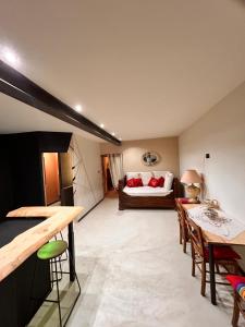 Appartements Au Bon Carlo T2 : photos des chambres